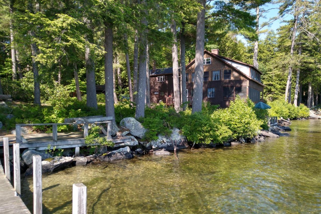 Meredith Lakefront Lodge On Lake Winnipesaukee المظهر الخارجي الصورة